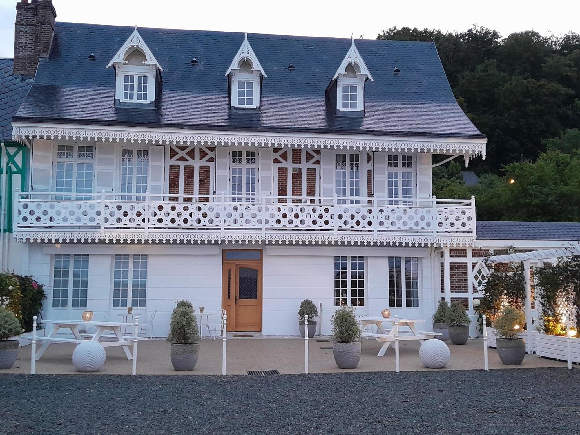 Hotel White House, Maison D'Hotes Villequier Exterior foto